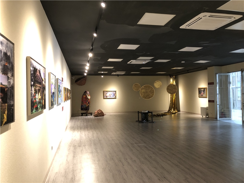 second gallery